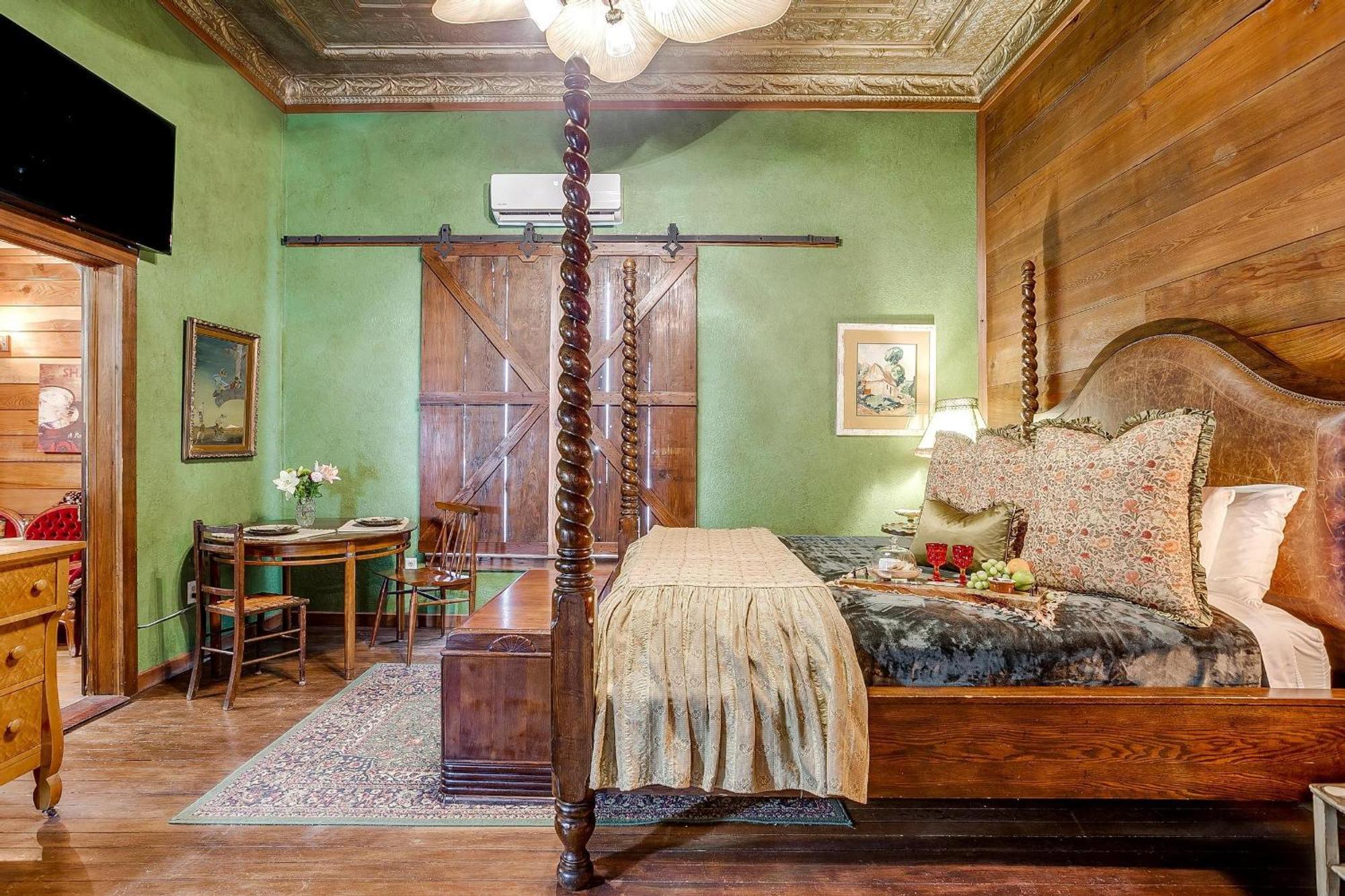 The Gallery House Boutique Hotel Stephenville Ngoại thất bức ảnh