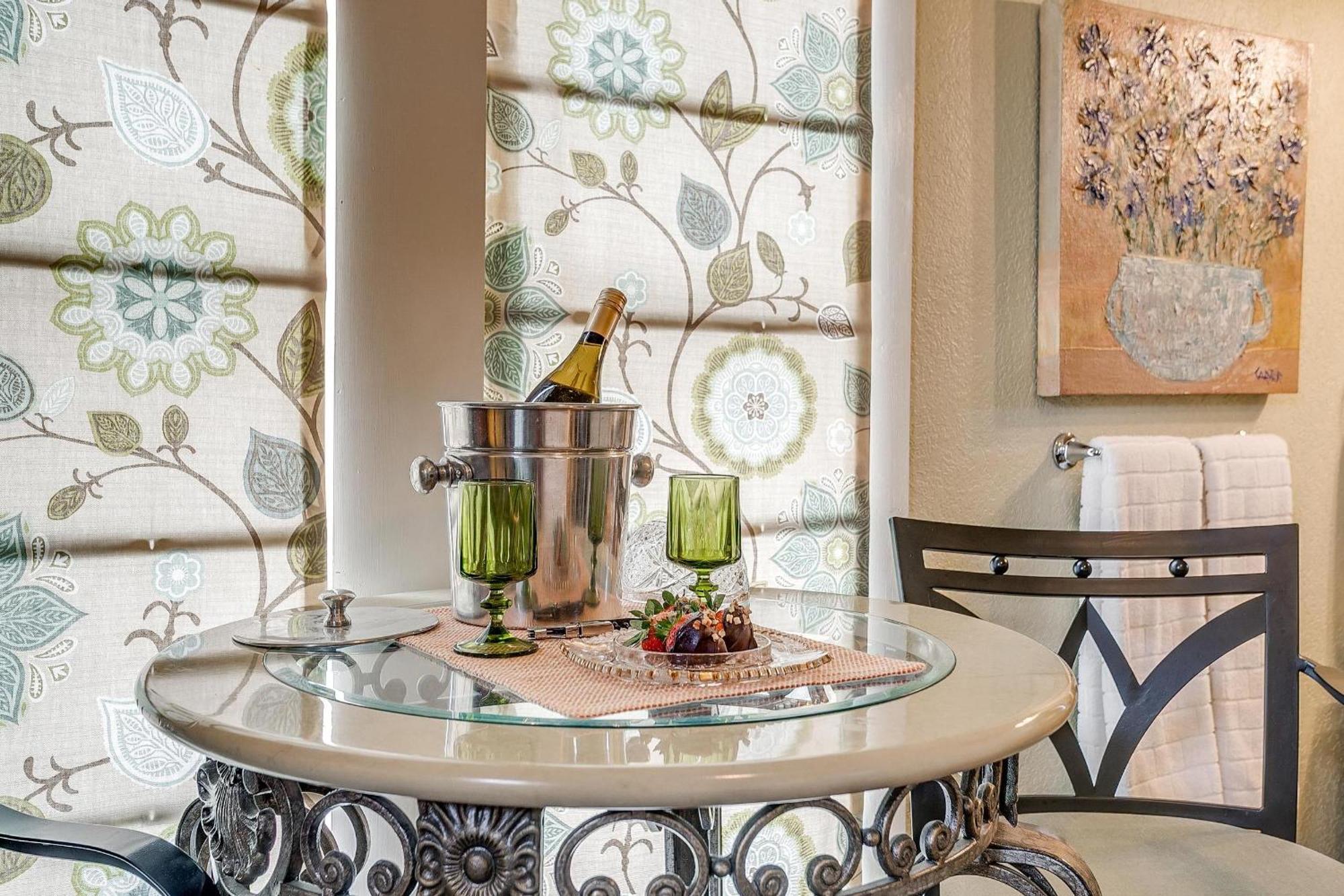 The Gallery House Boutique Hotel Stephenville Ngoại thất bức ảnh