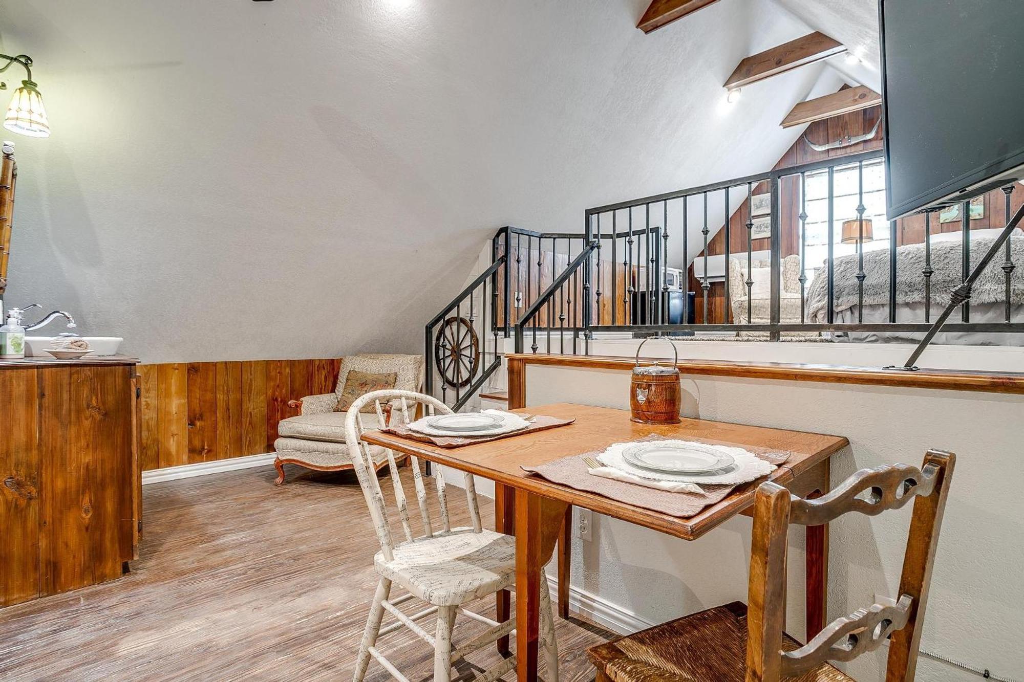 The Gallery House Boutique Hotel Stephenville Ngoại thất bức ảnh