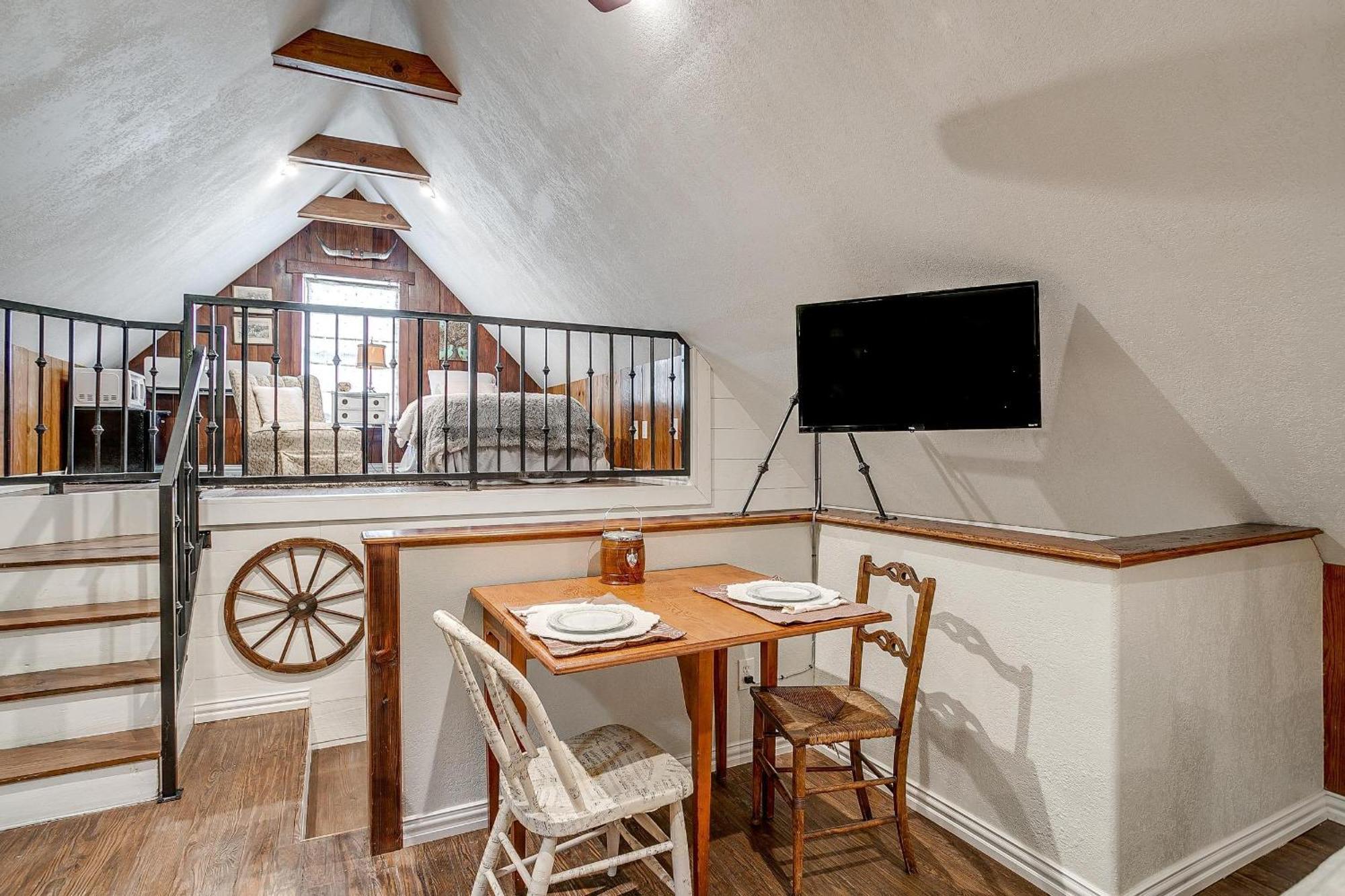 The Gallery House Boutique Hotel Stephenville Ngoại thất bức ảnh